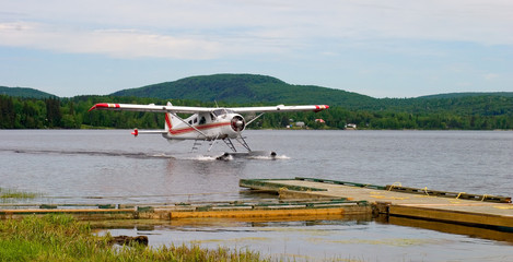 Fototapeta premium wet taxiway