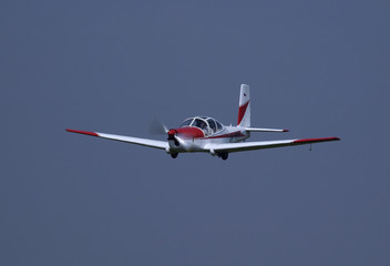 l-40 meta sokol (falcon)