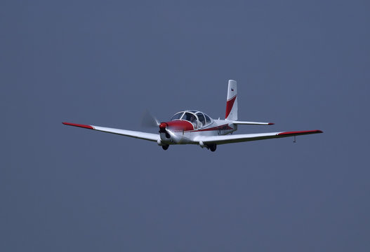 l-40 meta sokol (falcon)