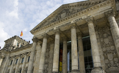 reichstagsgebäude in berlin