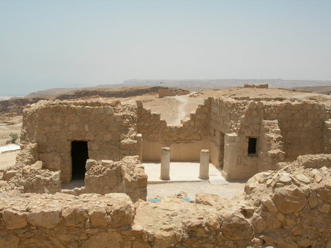 ruines de la forteresse de massada en isra&euml;l