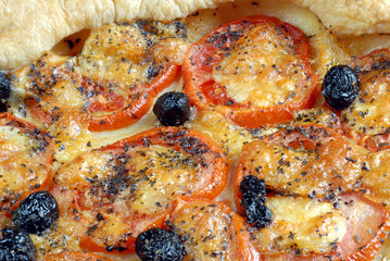 olives noires et tomates