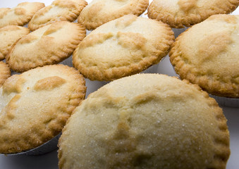 mince pies ready to eat