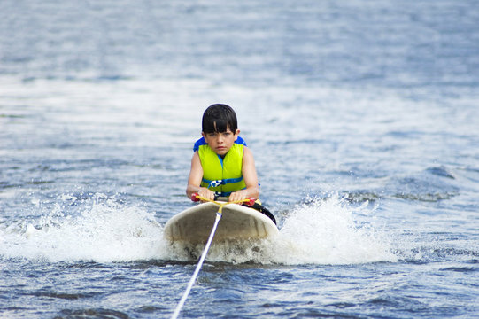 kneeboard boy