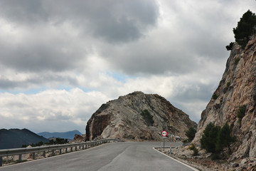 bergstrasse 1