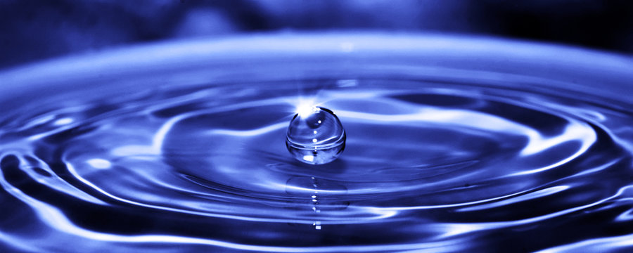 292 Images Photos Et Illustrations Vectorielles Stock Appropriees Sur Le Theme Goutte D Eau Adobe Stock