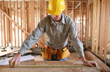 workman measuring