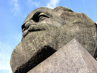 karl-marx-denkmal in chemnitz