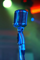 microphone 04