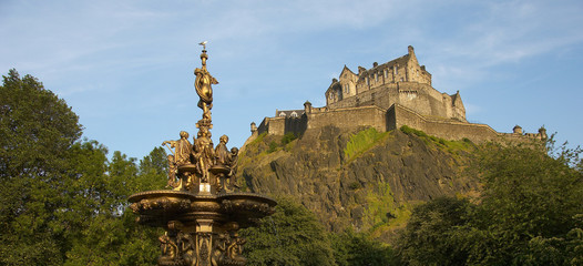 Obraz premium edinburgh castle