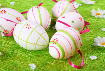 Fototapeta na wymiar pastel and colored easter eggs