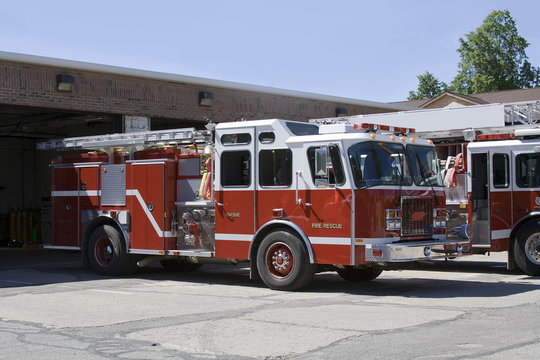 hook and ladder firetrucks