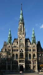 Fototapeta na wymiar neo-gothic town hall