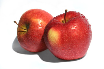 red apples