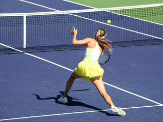 woman tennis