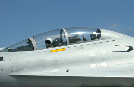 war-plane su 30 russia