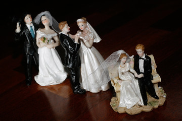 bride and groom dolls