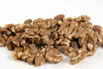 multiple open walnuts