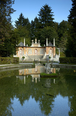 Fototapeta na wymiar park pałac Hellbrunn