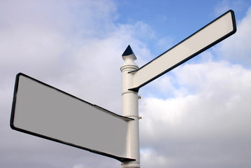 blank two way signpost