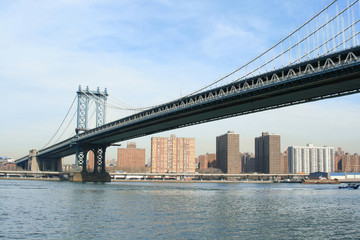 Fototapeta na wymiar Manhattan Bridge i Manhattan Skyline