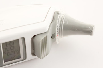 electronic thermometer