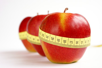 red apple