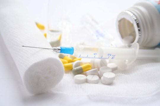 medicine topic - syringe,pills,capsules, etc.
