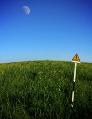 paesaggio con luna 01