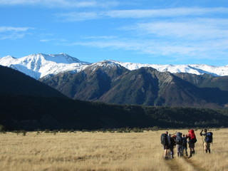 hiking in new zealand