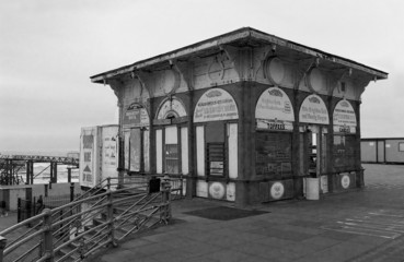 brighton souvenir shop