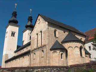 Fototapeta na wymiar gurk, ehem. klosterkirche, aussen