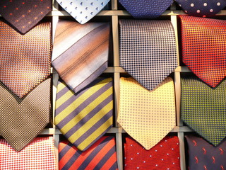 cravates multicolores