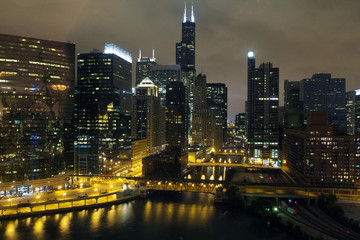 Fototapeta na wymiar W nocy w Chicago