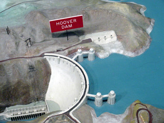 3d model of hoover dam on the colorado river