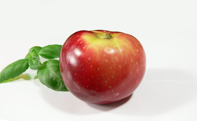 aple and mint