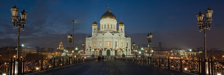 Fototapeta na wymiar Crist się delektować katedry w Moskwie w zmierzchu