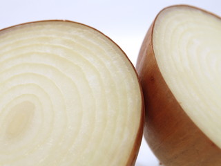 halbierte zwiebel nah aufnahme