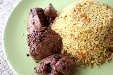 arabic  rice meal with chicken liver