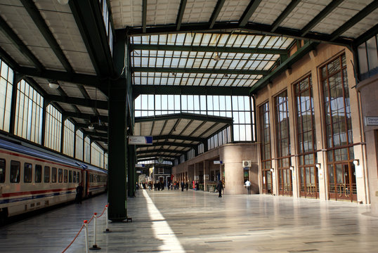train station ankara