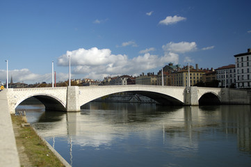 Fototapeta na wymiar Most Bonaparte