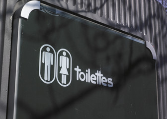 toilettes publiques