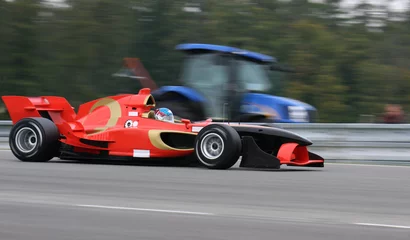 Foto auf Acrylglas Motorsport Schneller