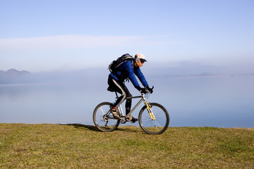 biken am kochelsee