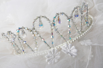 tiara and wedding veil