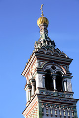 Fototapeta na wymiar cupolas and crosses on the russian church