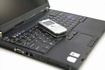 laptop computer with cell phone