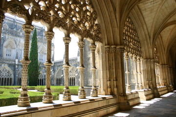 2006-08-08 batalha cloître