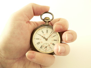 1040154 chronomètre en main