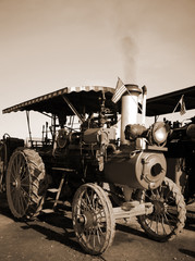 Fototapeta na wymiar old steam engine tractor